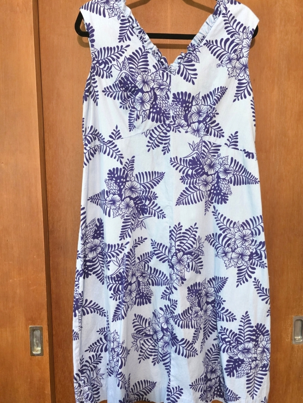 Vintage Hawaiian Dress MUUMUU Fern Floral By Hukilau Fashions Honolulu Hawaii